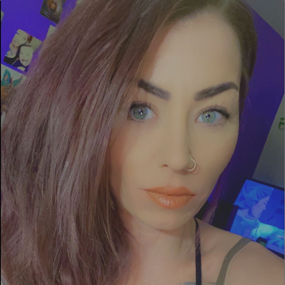 Meet your Posher, Brianna